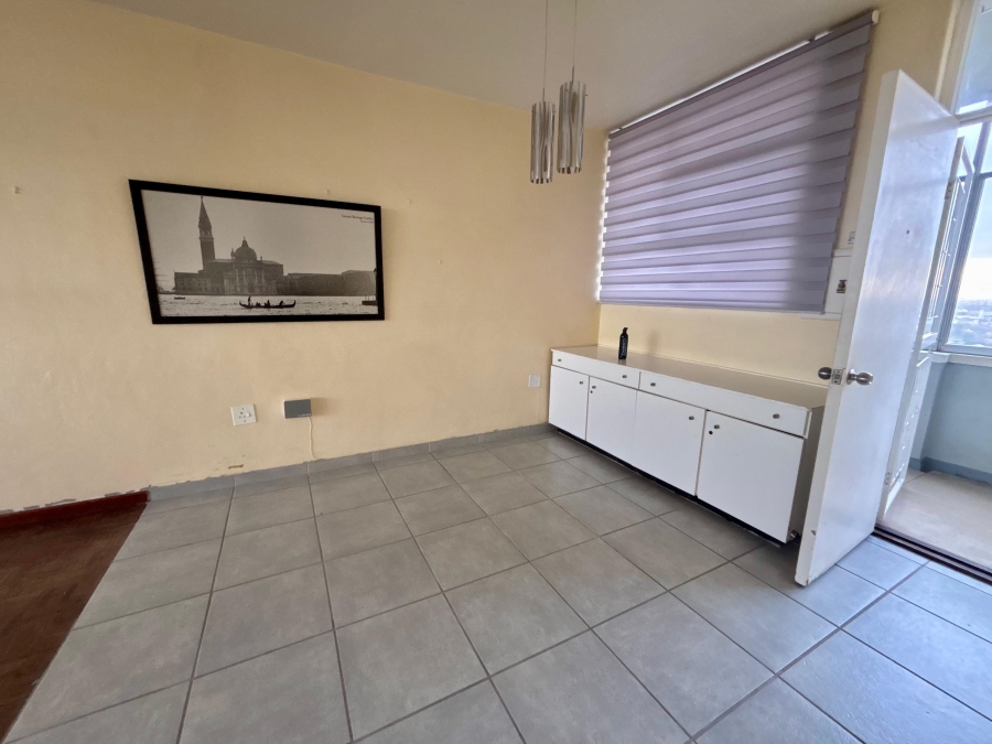 2 Bedroom Property for Sale in Townsend Estate Western Cape